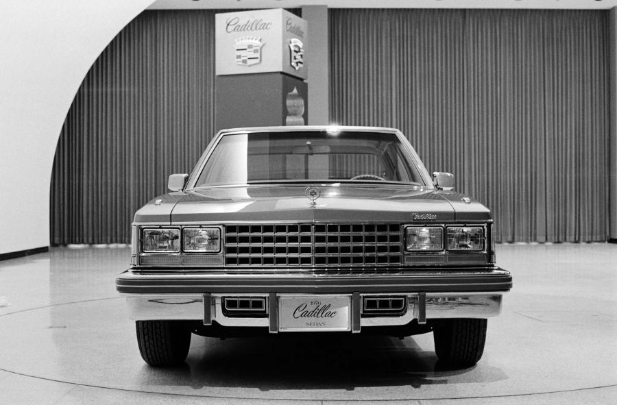  Cadillac Seville 1976 года  (фото 4 из 5)